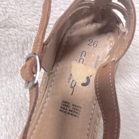 Colorful Embroidered Huaraches - Picture 9 of 9